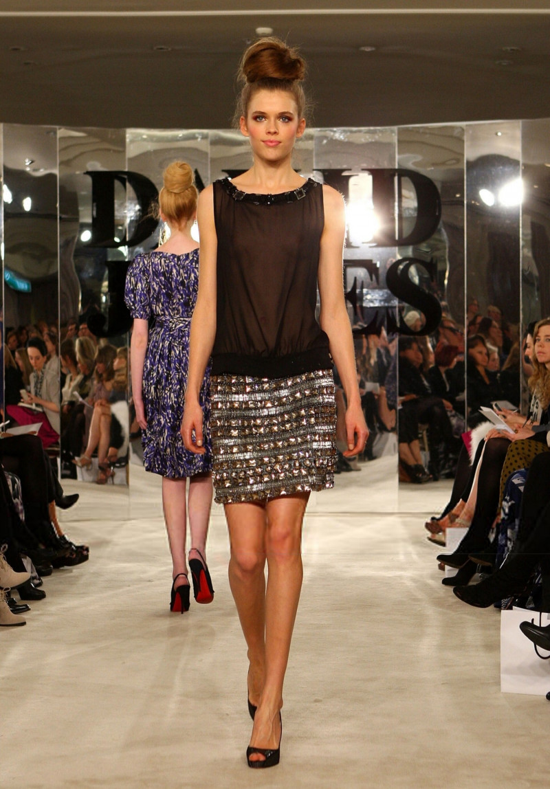 Victoria Lee featured in  the David Jones fashion show for Spring/Summer 2010