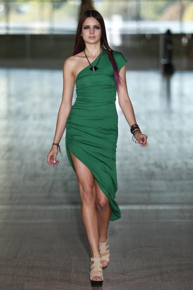 Lisa Ho fashion show for Spring/Summer 2012