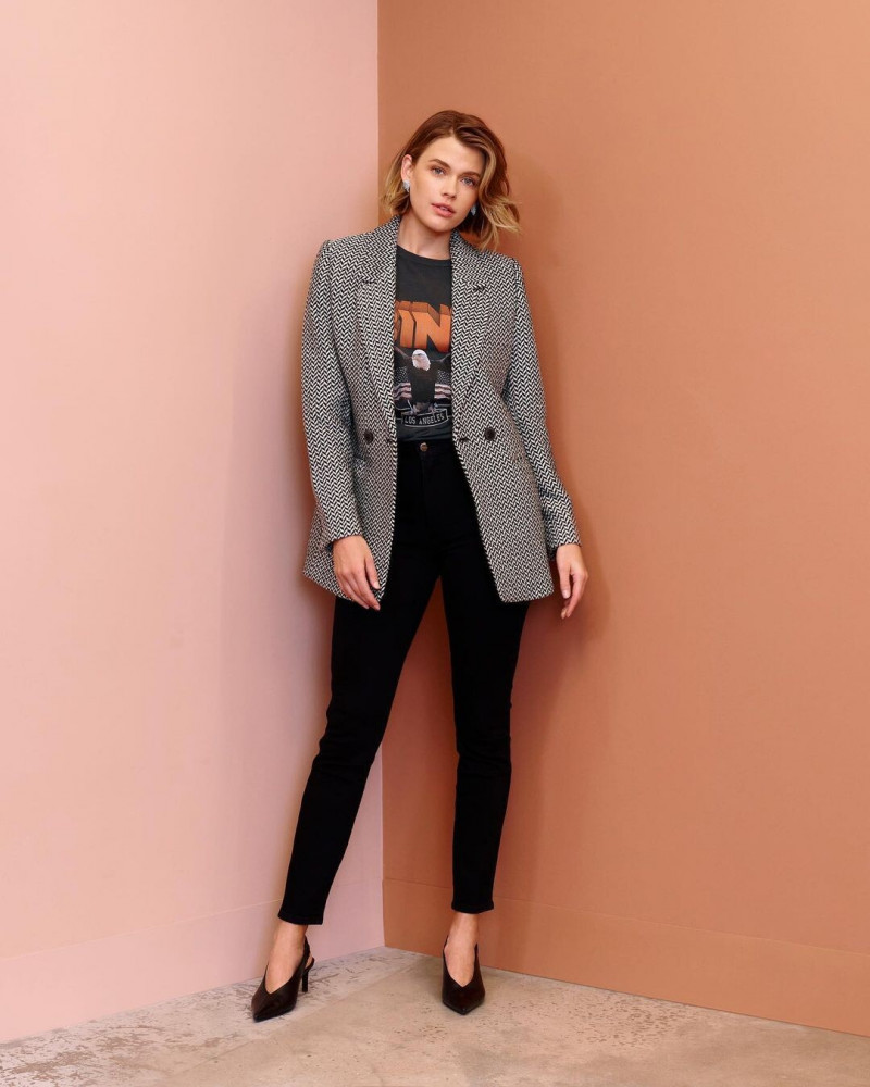 Victoria Lee featured in  the David Jones Pre Press Day Shoot advertisement for Autumn/Winter 2021