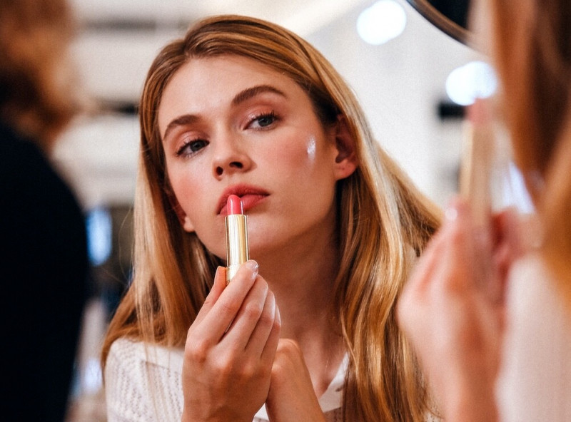 Victoria Lee featured in  the David Jones Beauty advertisement for Spring/Summer 2020