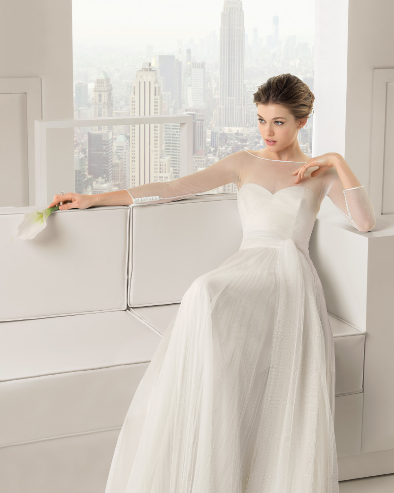 Victoria Lee featured in  the Rosa Clara lookbook for Spring/Summer 2015