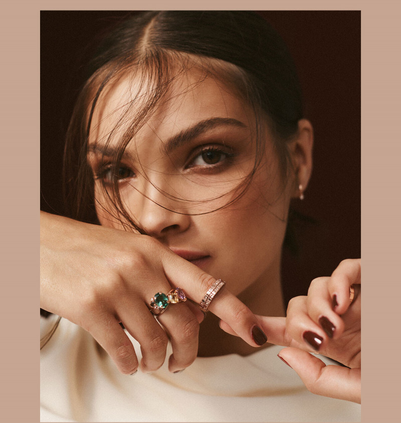 Paige Henry featured in  the Mimco advertisement for Spring/Summer 2023