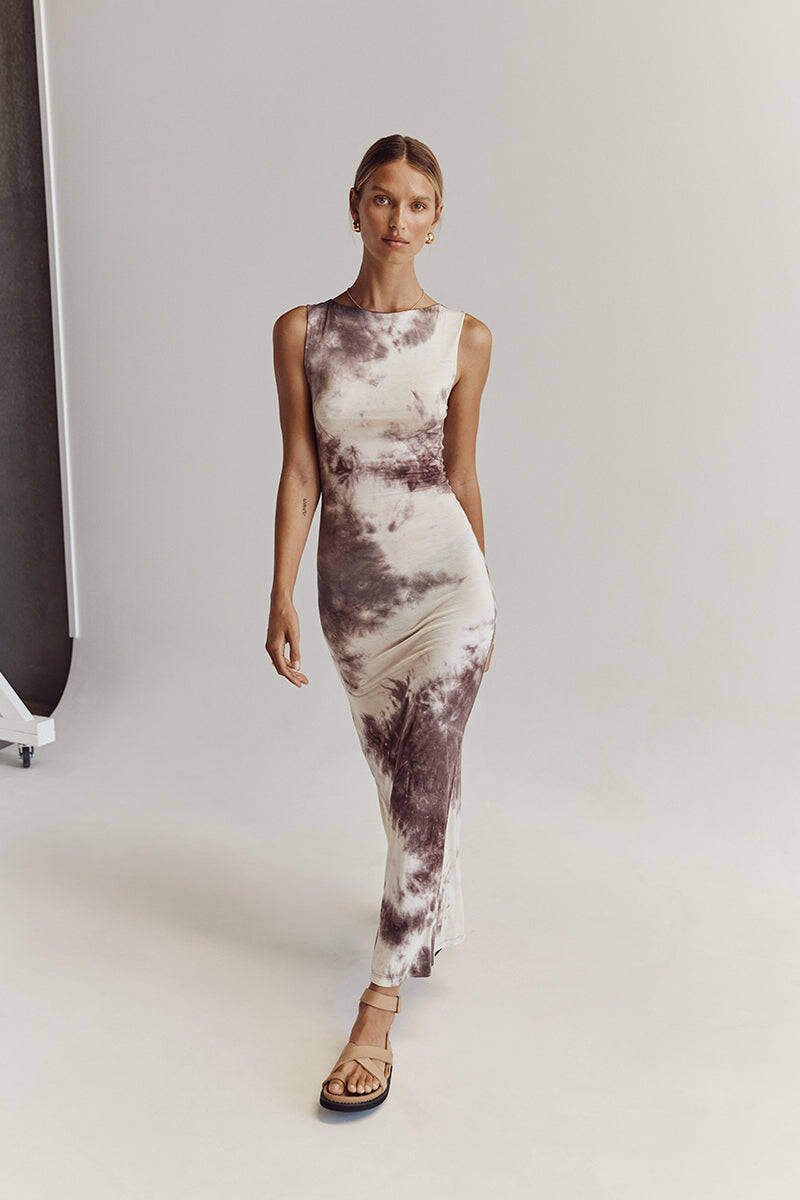 Lea Dina Mohr Seelenmeyer featured in  the Dissh catalogue for Spring/Summer 2023