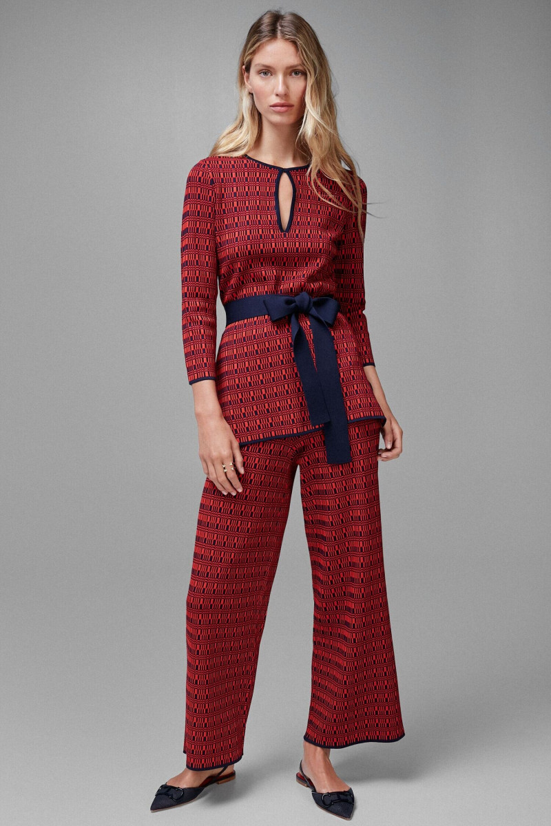 Lea Dina Mohr Seelenmeyer featured in  the Carolina Herrera catalogue for Pre-Fall 2021