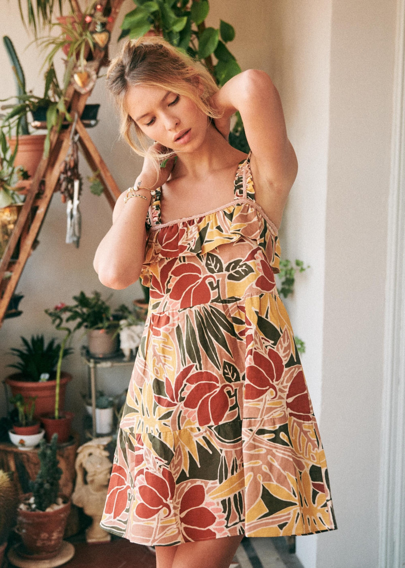 Lea Dina Mohr Seelenmeyer featured in  the Sézane Act 2 lookbook for Summer 2019