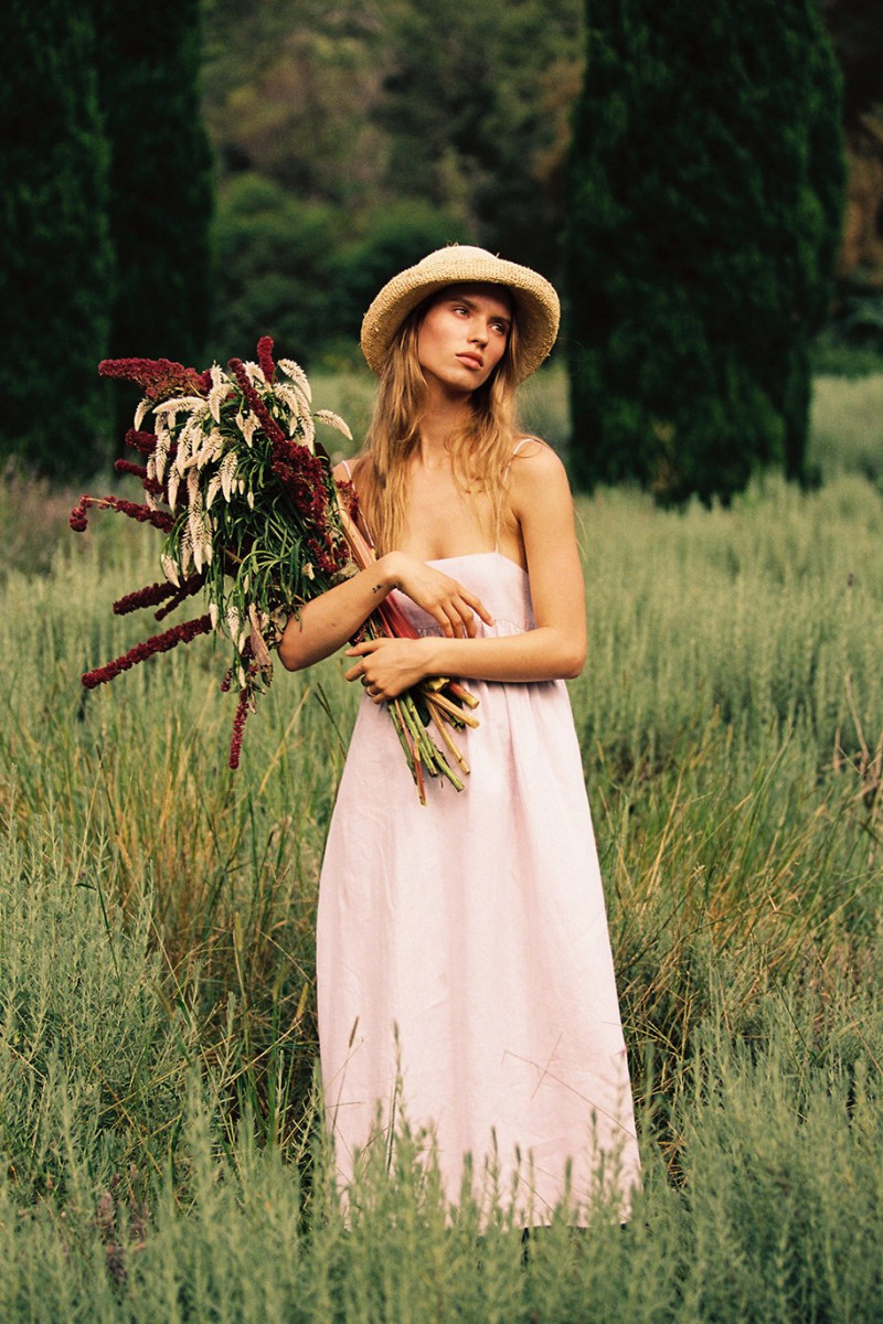 Lea Dina Mohr Seelenmeyer featured in  the Posse lookbook for Summer 2021
