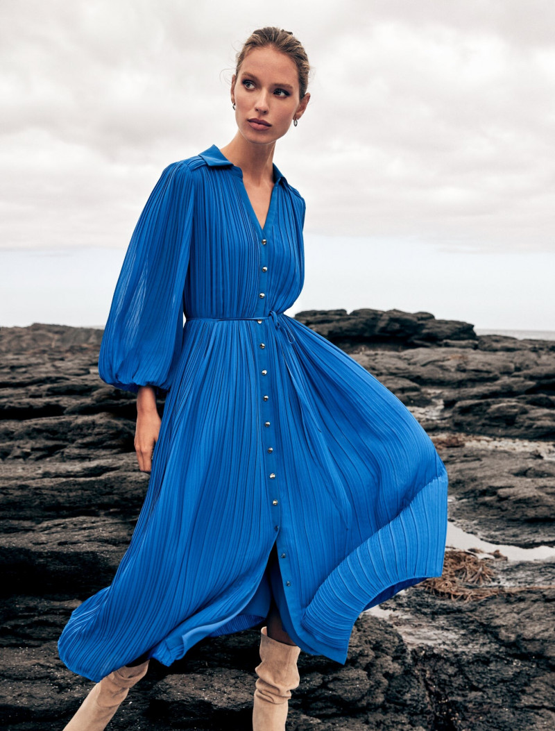 Lea Dina Mohr Seelenmeyer featured in  the Forever New advertisement for Pre-Fall 2022