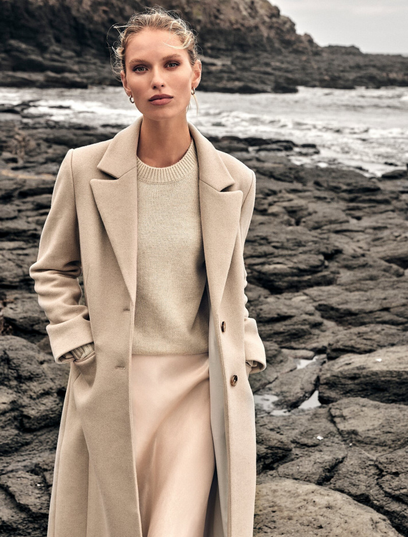 Lea Dina Mohr Seelenmeyer featured in  the Forever New advertisement for Pre-Fall 2022