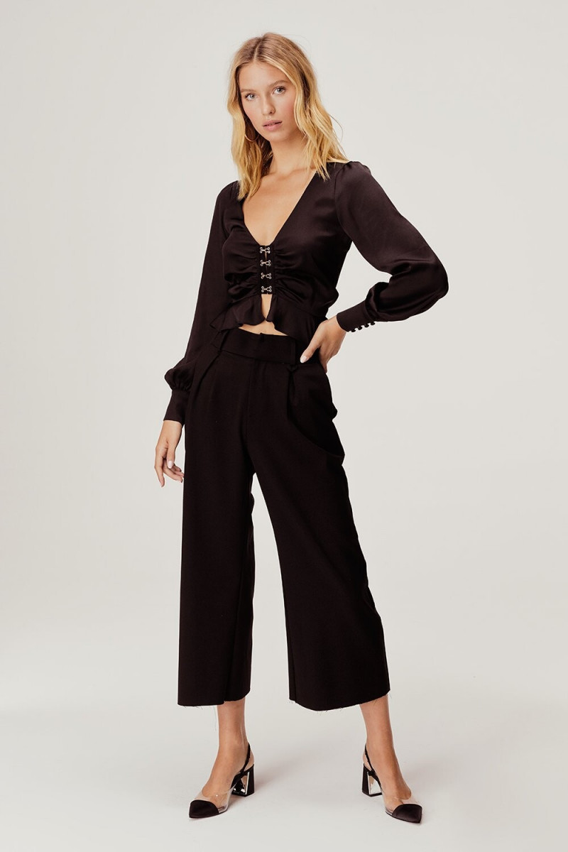 Lea Dina Mohr Seelenmeyer featured in  the For Love & Lemons catalogue for Pre-Fall 2019