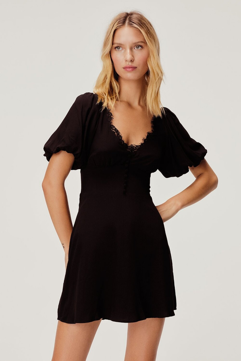 Lea Dina Mohr Seelenmeyer featured in  the For Love & Lemons catalogue for Pre-Fall 2019
