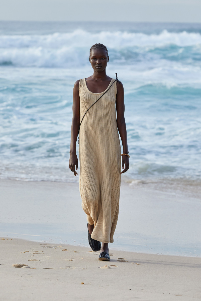 Abeny Nhial featured in  the Commas fashion show for Resort 2022