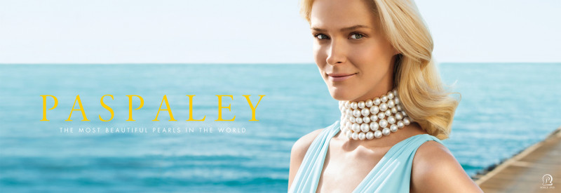 Carmen Kass featured in  the Paspaley advertisement for Autumn/Winter 2012