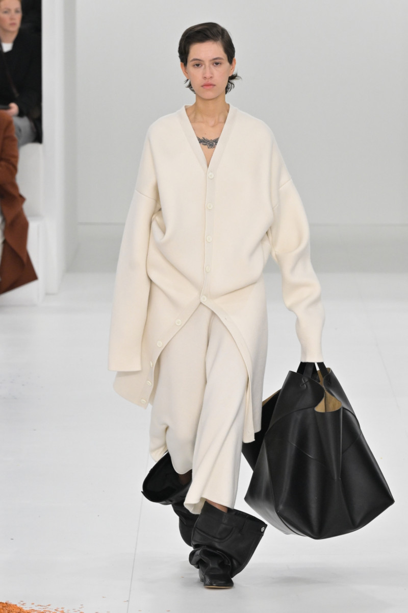 Loewe fashion show for Autumn/Winter 2023