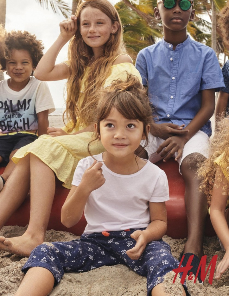 H&M advertisement for Summer 2019