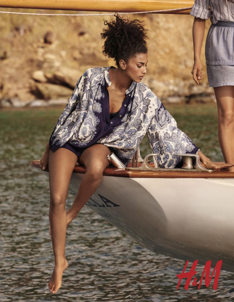 H&M advertisement for Summer 2019