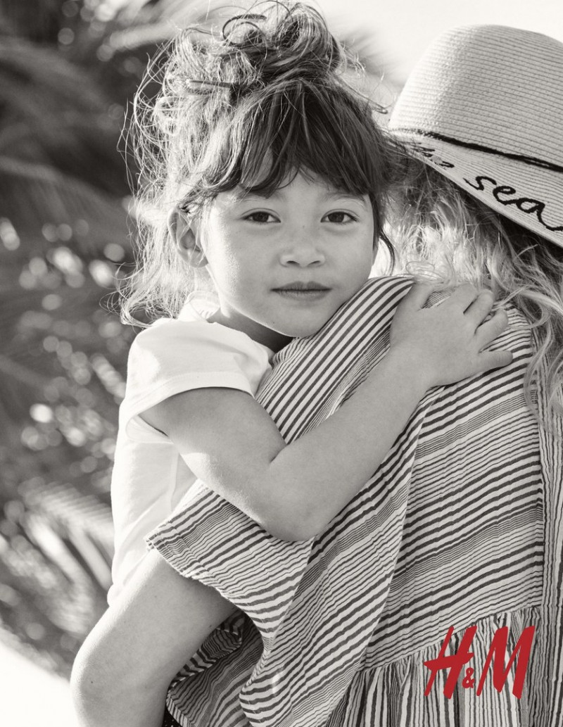 H&M advertisement for Summer 2019