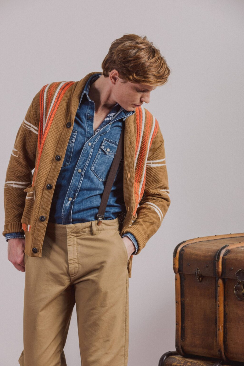 Fortela lookbook for Spring/Summer 2022