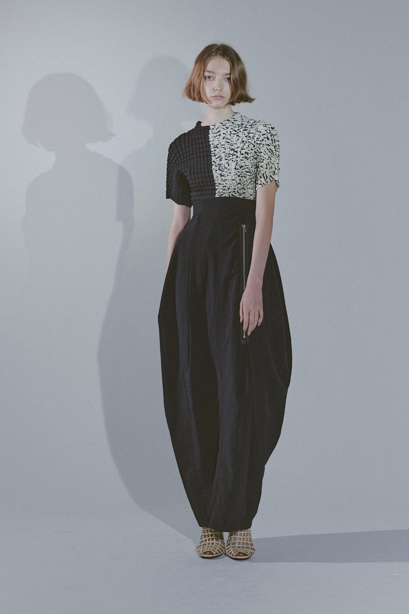 Akikoaoki lookbook for Spring/Summer 2022