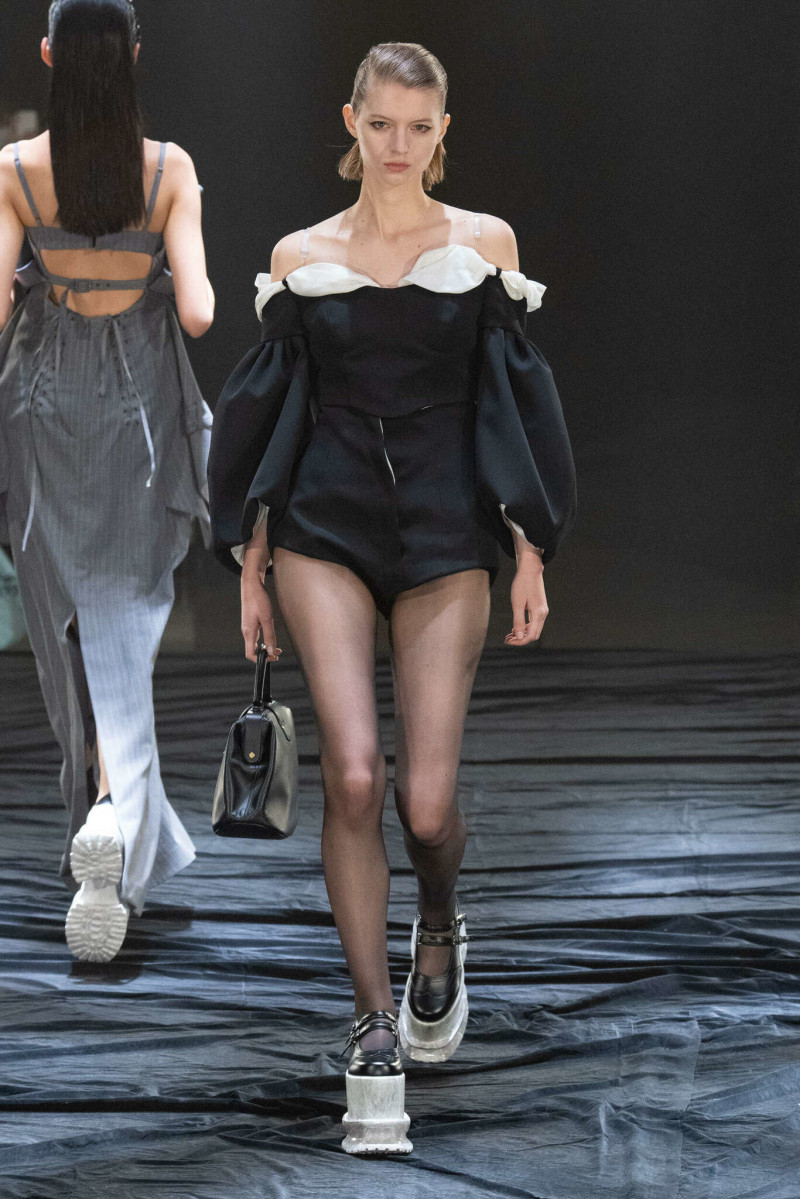 Akikoaoki fashion show for Autumn/Winter 2023