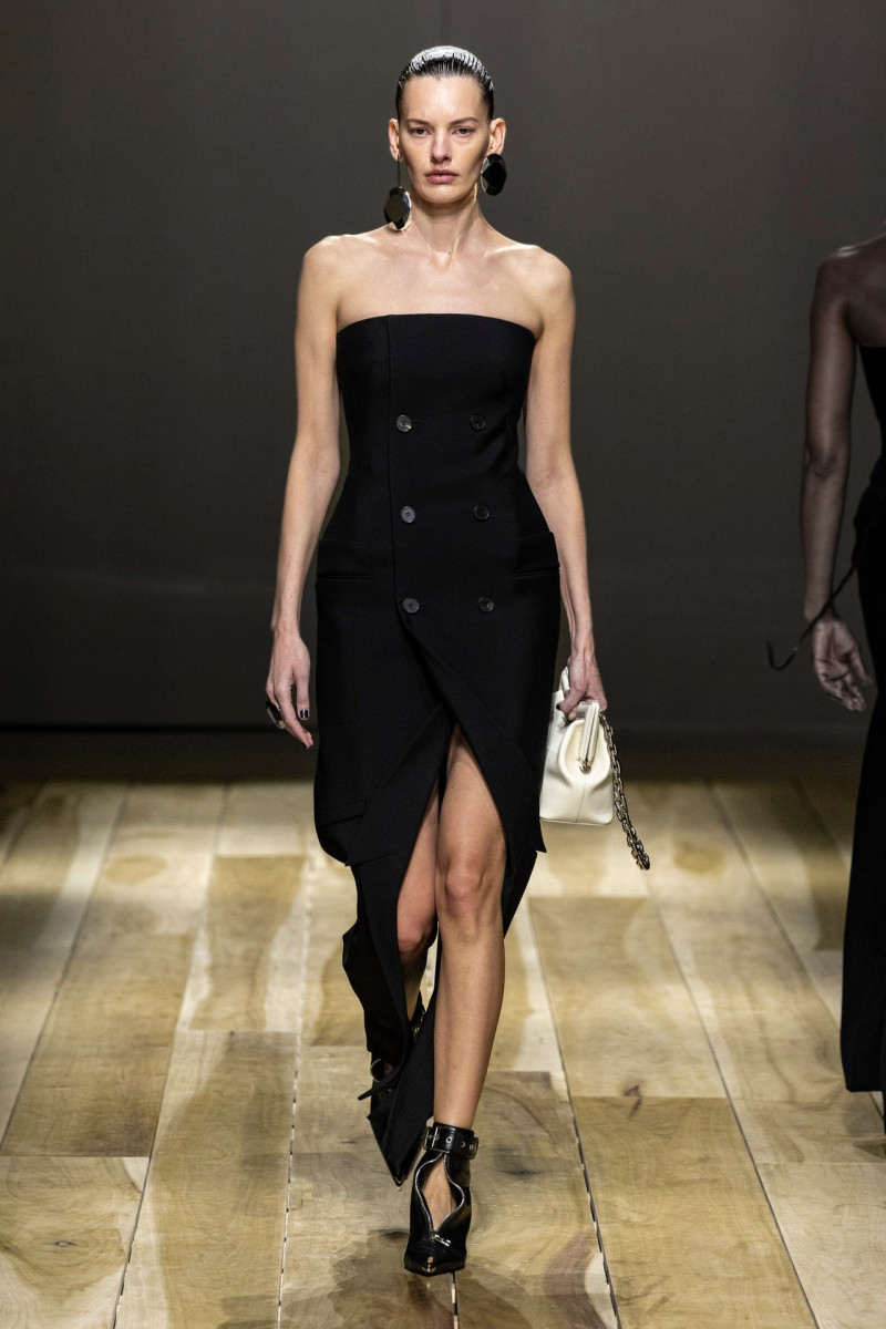 Amanda Murphy featured in  the Alexander McQueen fashion show for Autumn/Winter 2023