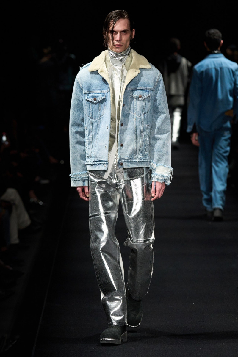 MM6 Maison Martin Margiela fashion show for Autumn/Winter 2023