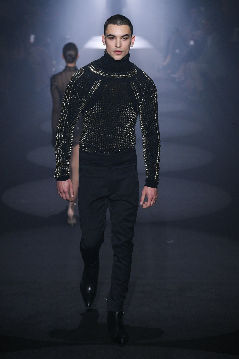 Julien Macdonald fashion show for Autumn/Winter 2023