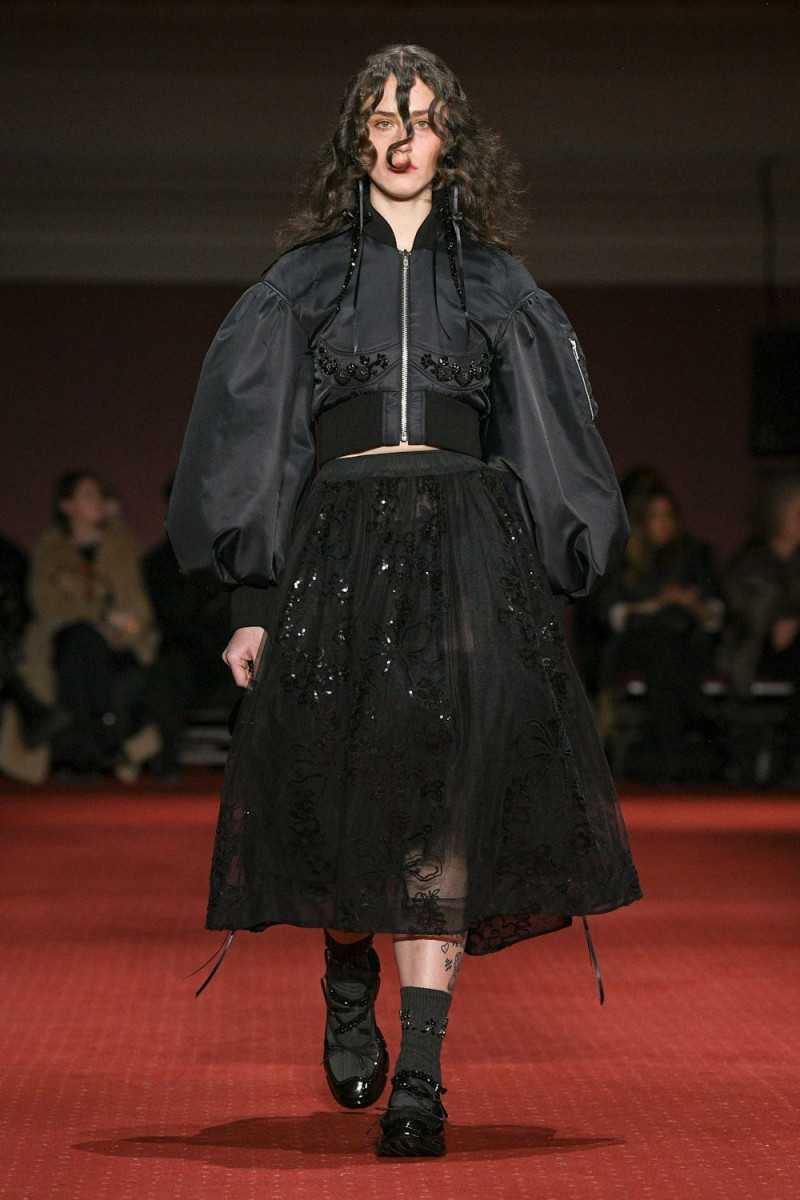 Simone Rocha fashion show for Autumn/Winter 2023