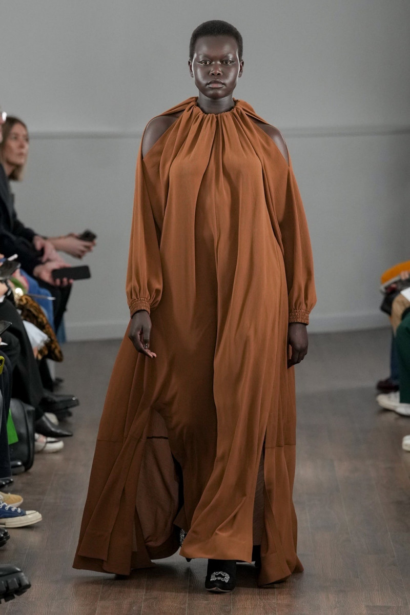 Apollo Yom featured in  the Eudon Choi fashion show for Autumn/Winter 2023