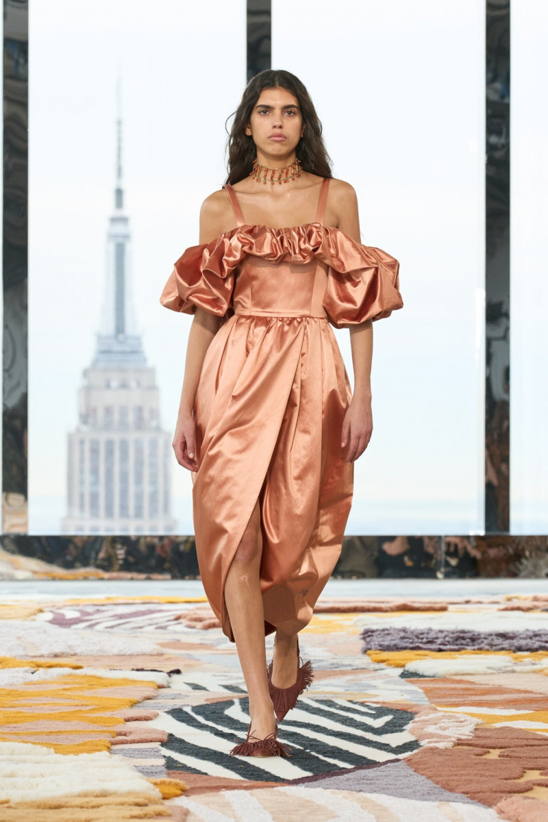 Sun Mizrahi featured in  the Ulla Johnson fashion show for Autumn/Winter 2023