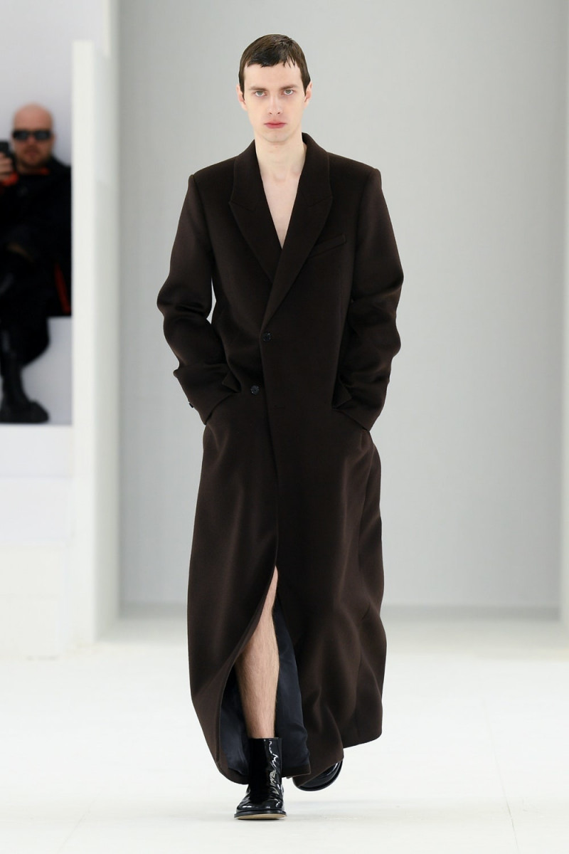 Loewe fashion show for Autumn/Winter 2023