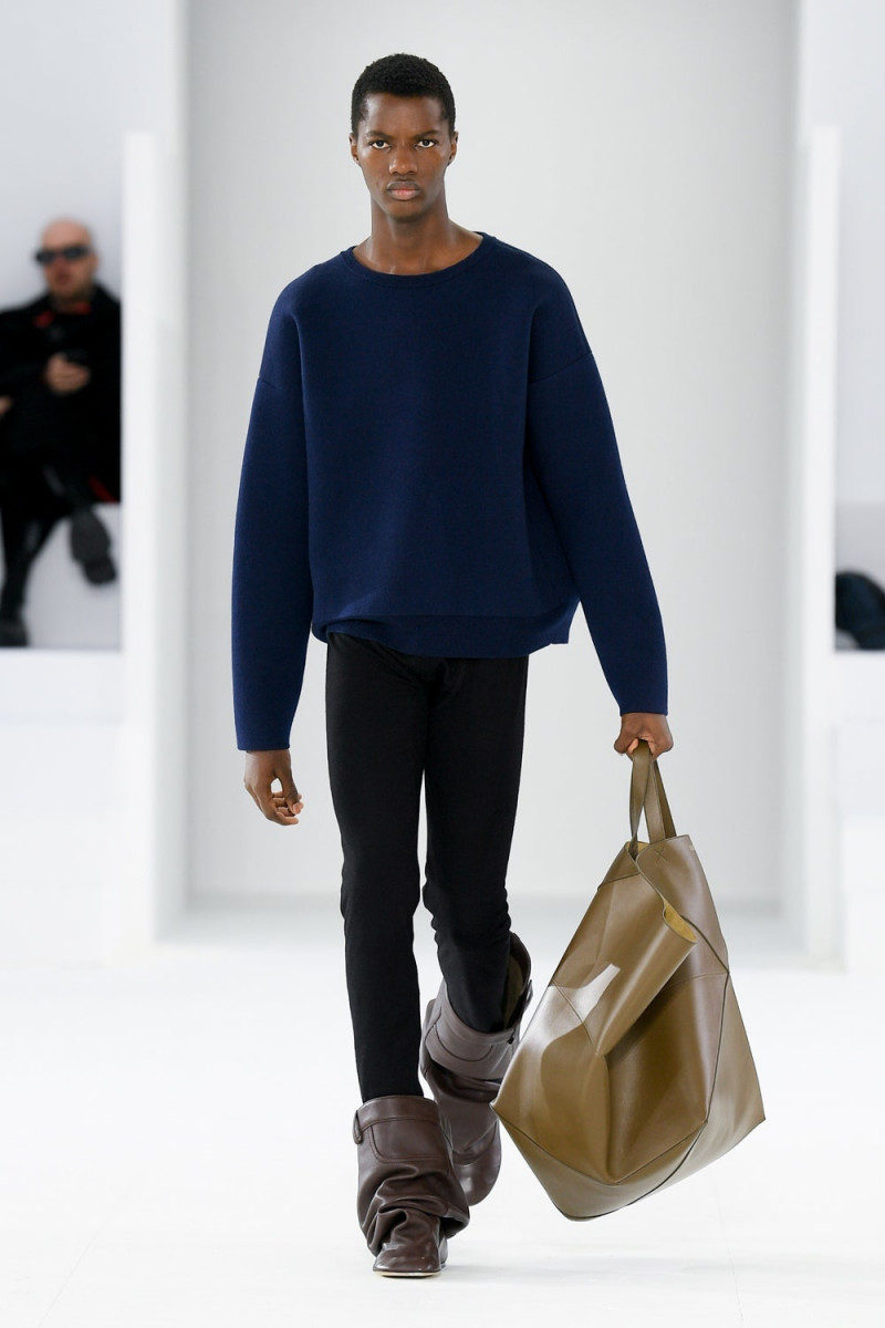 Loewe fashion show for Autumn/Winter 2023