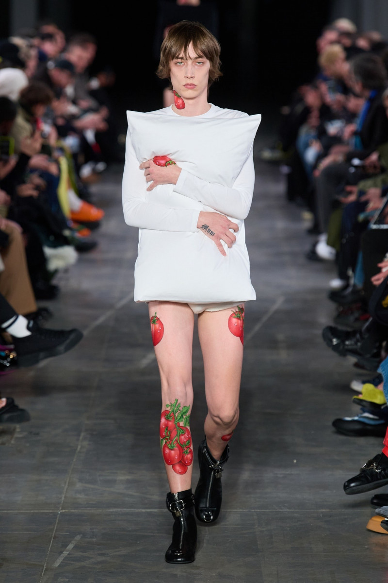 J.W. Anderson fashion show for Autumn/Winter 2023
