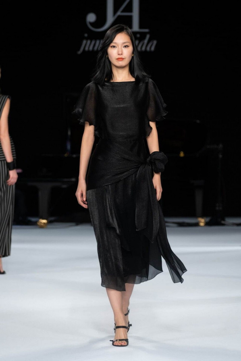 Jun Ashida fashion show for Spring/Summer 2023