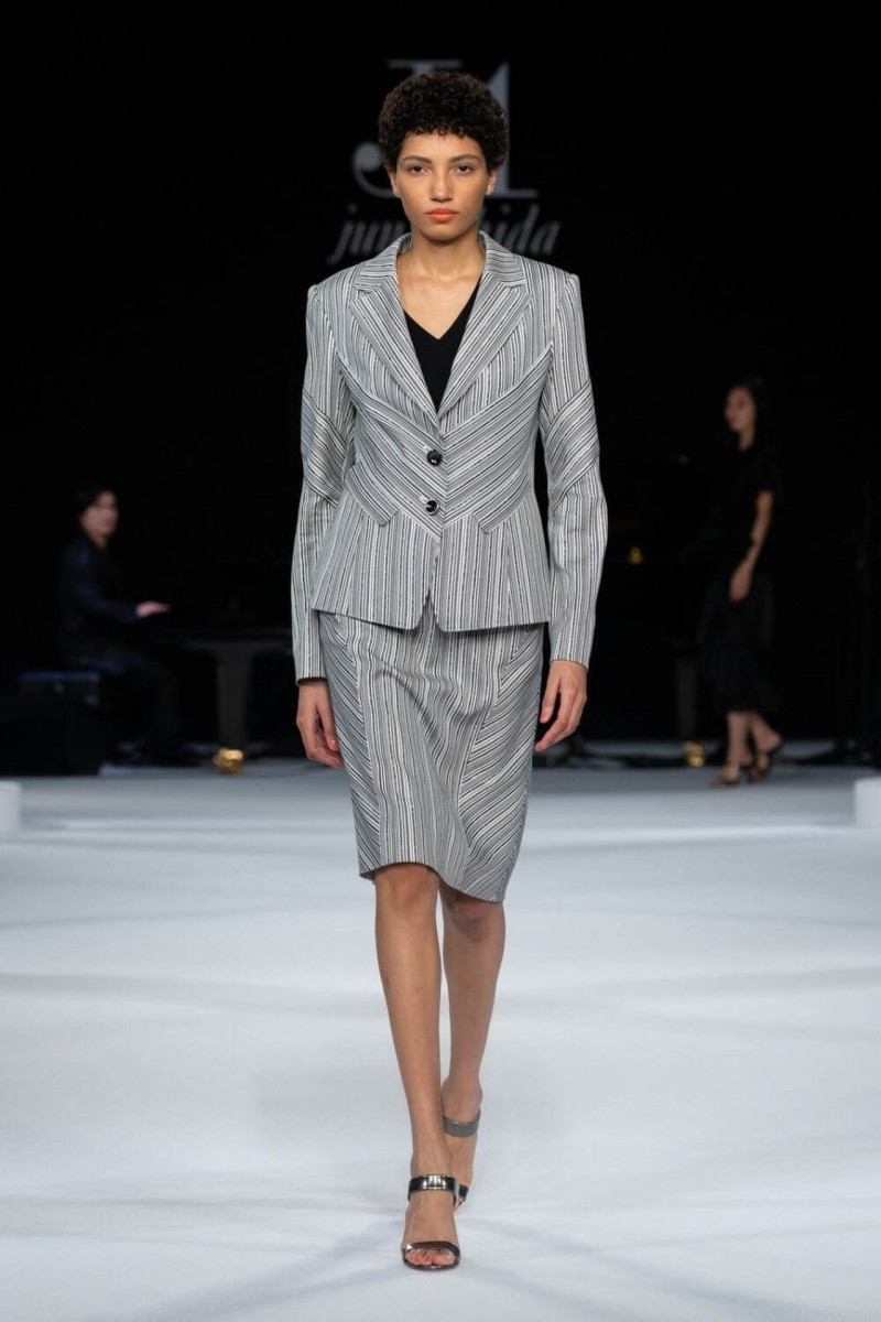 Jun Ashida fashion show for Spring/Summer 2023