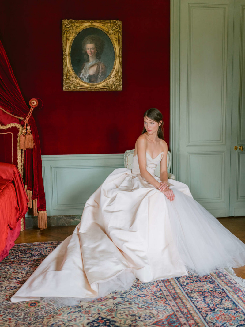 Monique Lhuillier Bridal x Paperless Post lookbook for Autumn/Winter 2023