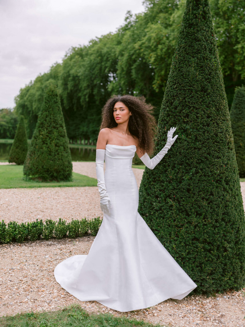 Monique Lhuillier Bridal x Paperless Post lookbook for Autumn/Winter 2023