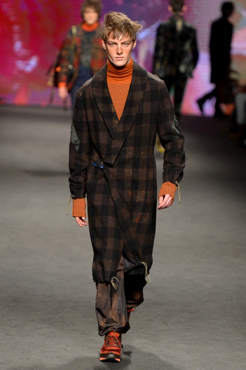 Roberto Sipos featured in  the Etro fashion show for Autumn/Winter 2017