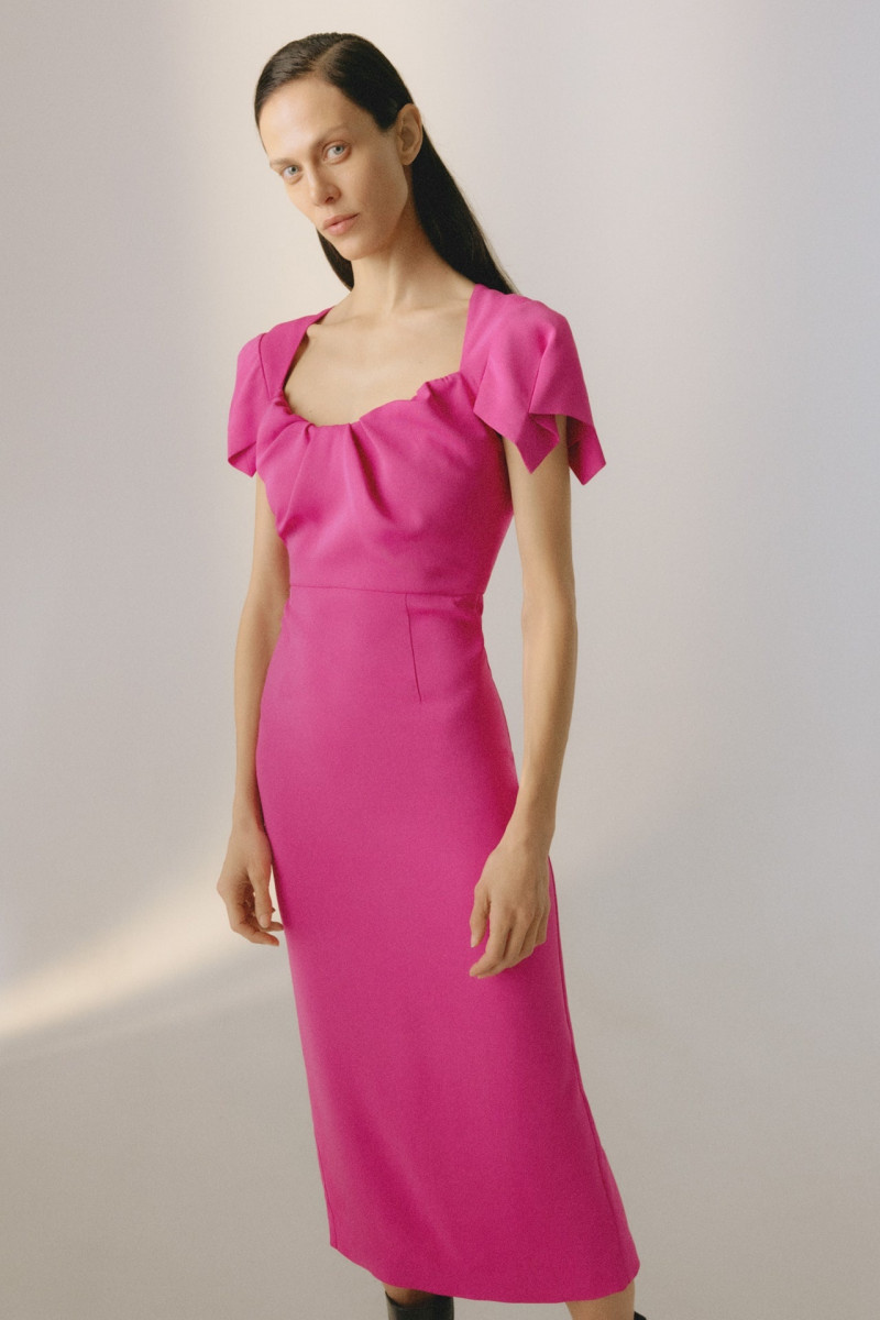 Roland Mouret lookbook for Pre-Fall 2023