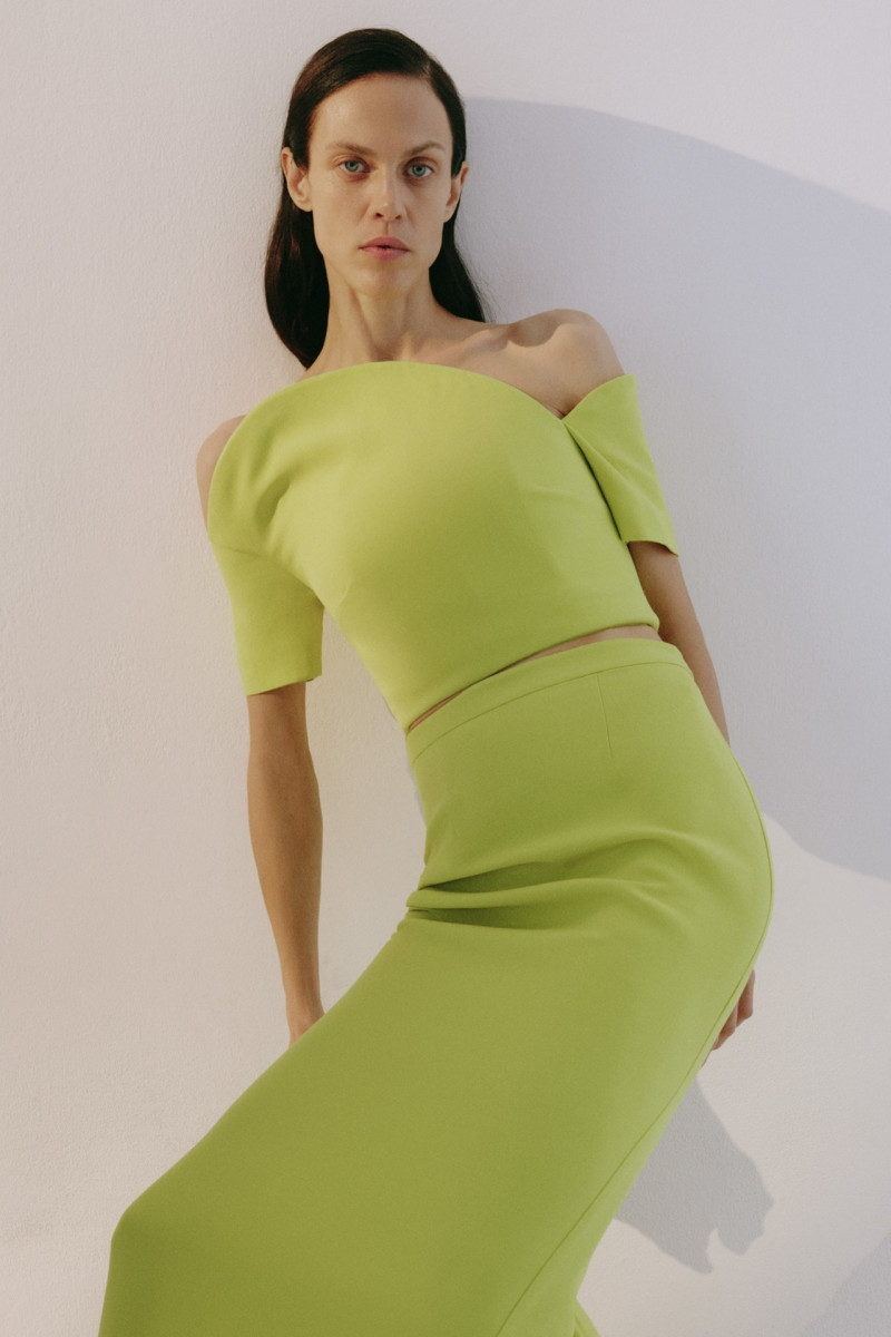 Roland Mouret lookbook for Pre-Fall 2023