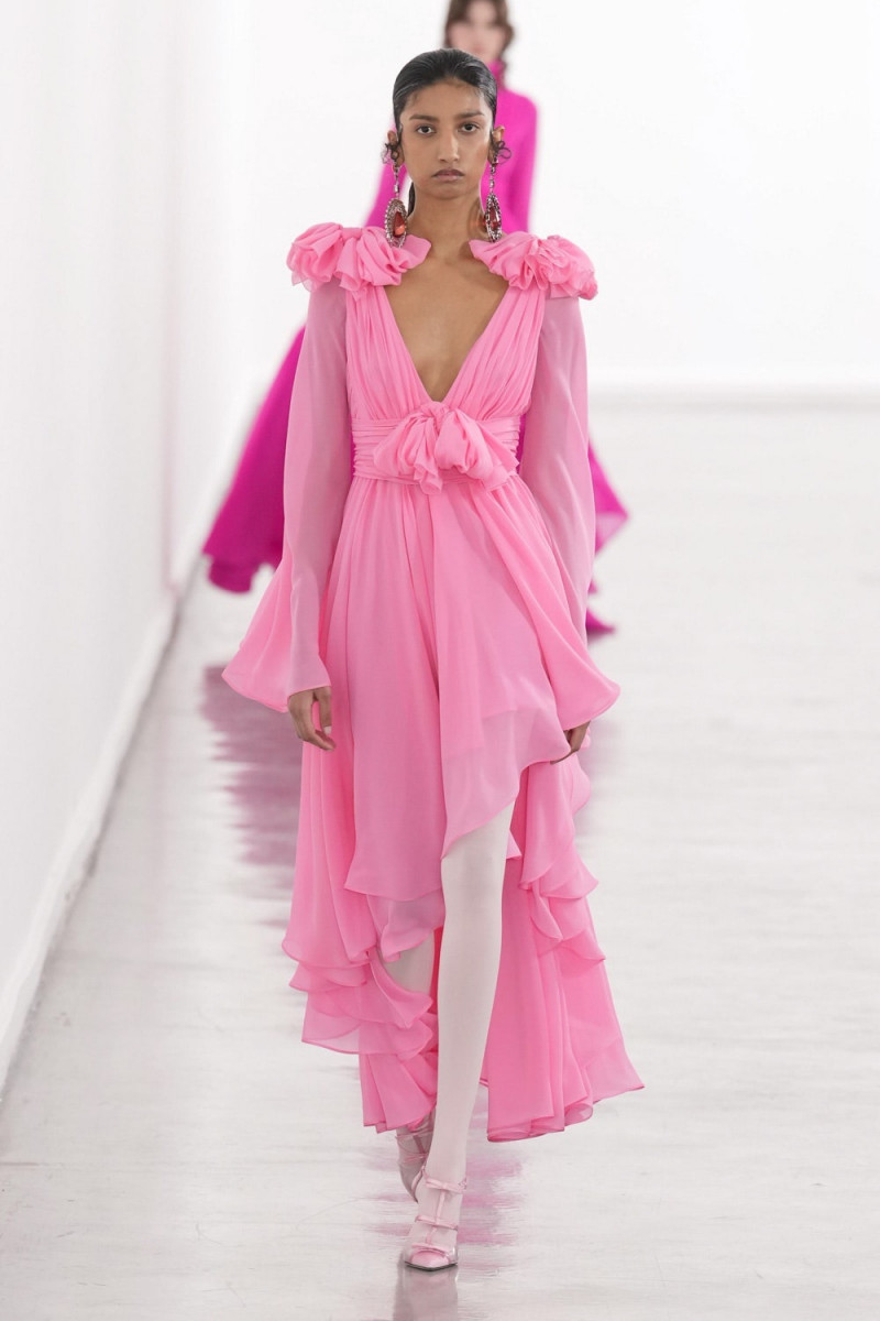 Giambattista Valli fashion show for Autumn/Winter 2023