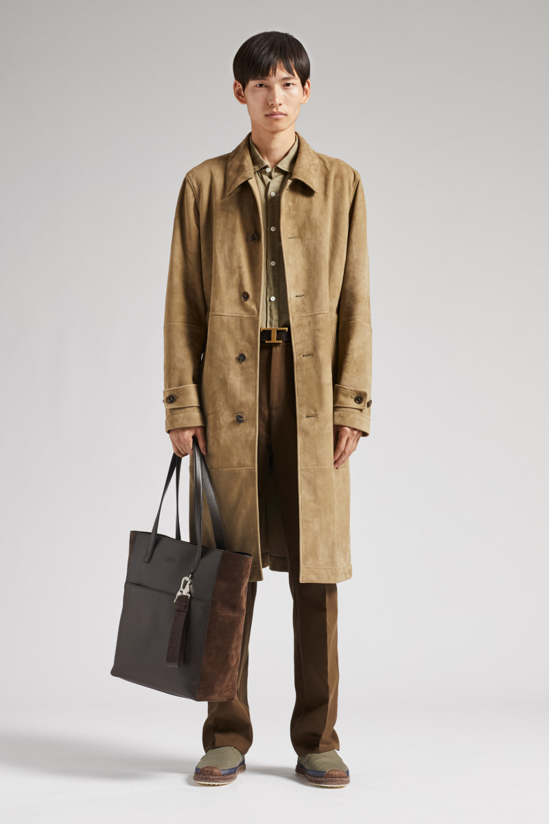 Tod\'s lookbook for Spring/Summer 2020