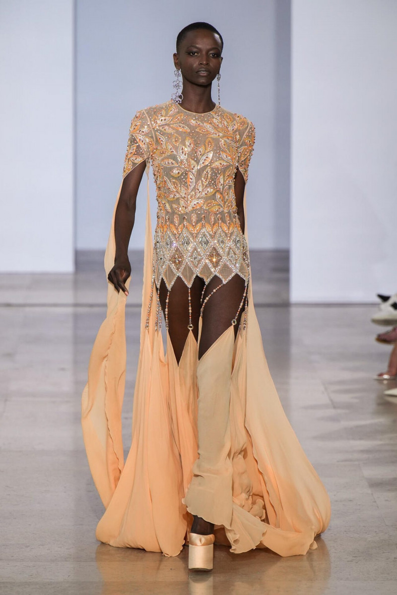 Georges Hobeika fashion show for Autumn/Winter 2022