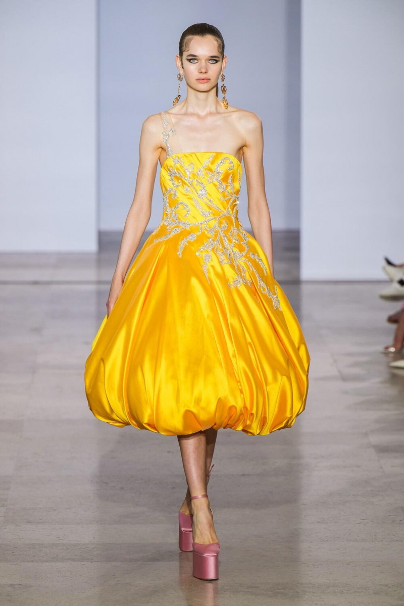 Georges Hobeika fashion show for Autumn/Winter 2022