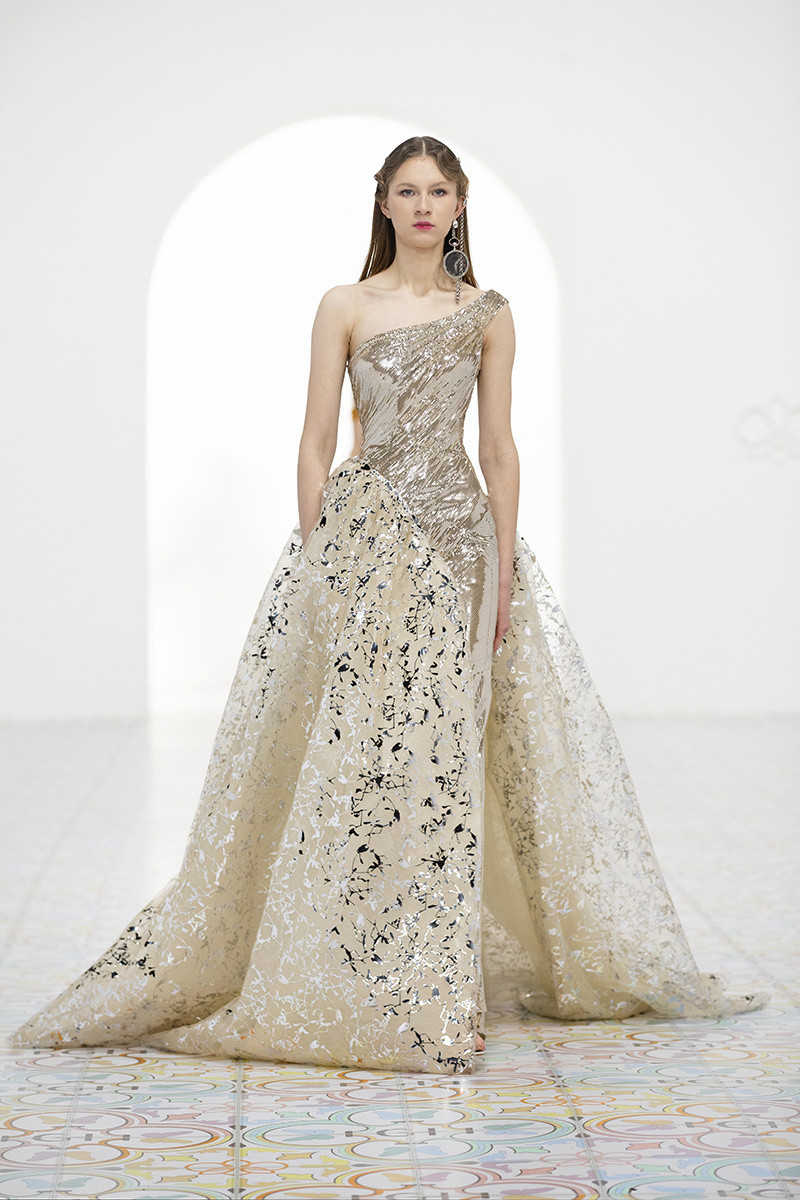 Georges Hobeika fashion show for Spring/Summer 2022