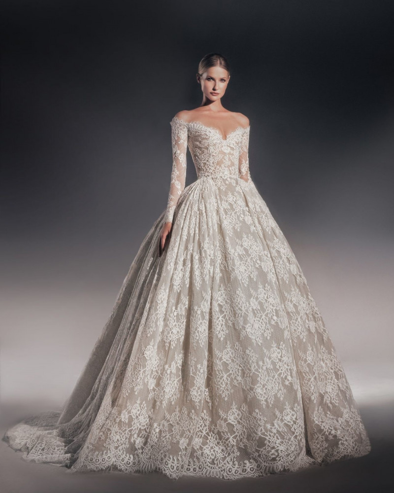 Zuhair Murad Bridal lookbook for Autumn/Winter 2022