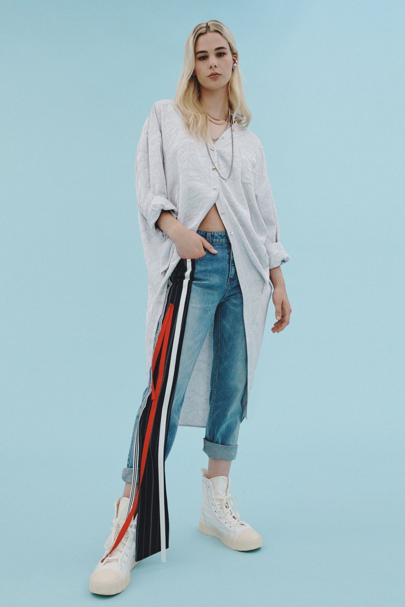 Hellessy lookbook for Resort 2023