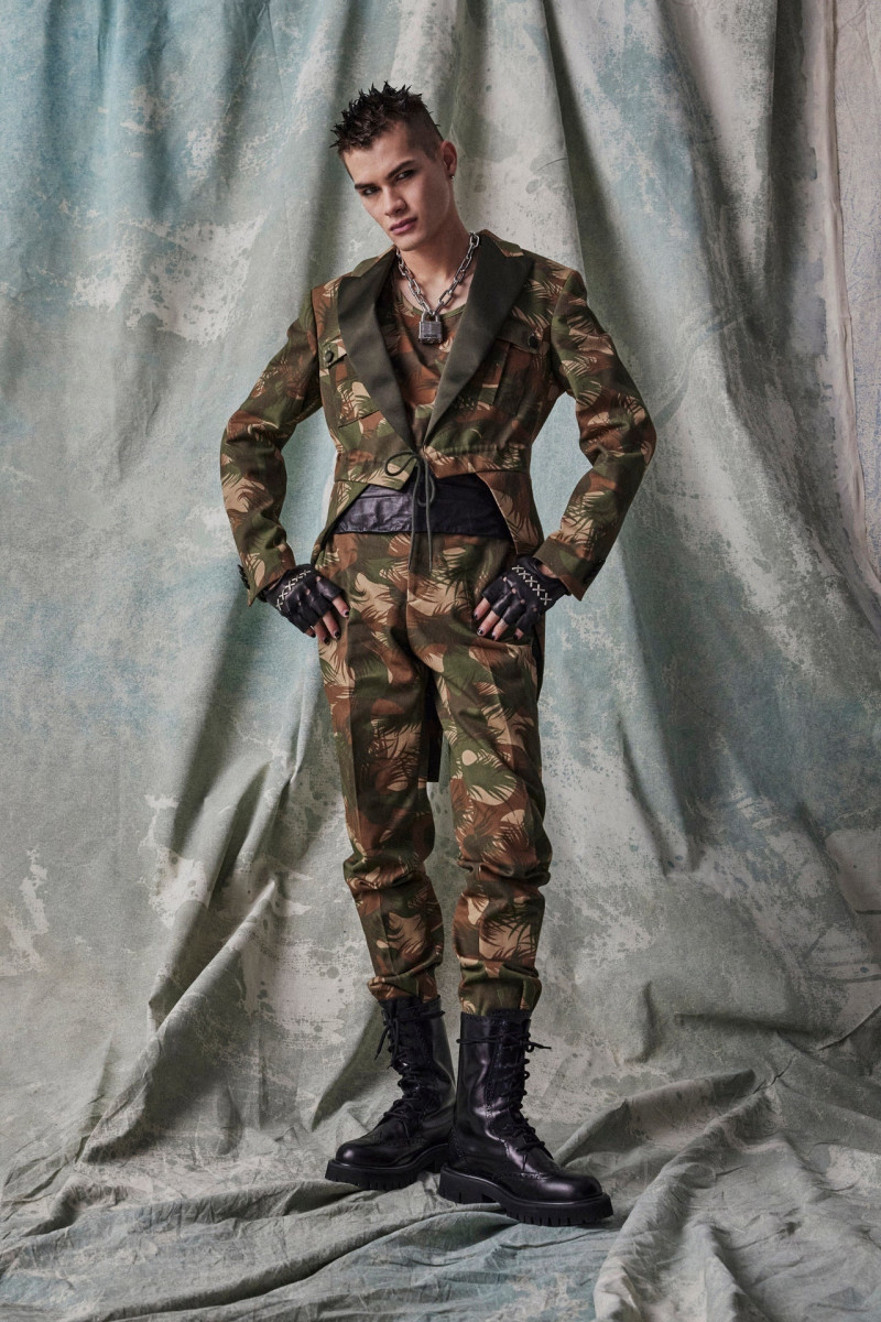 Moschino lookbook for Pre-Fall 2023