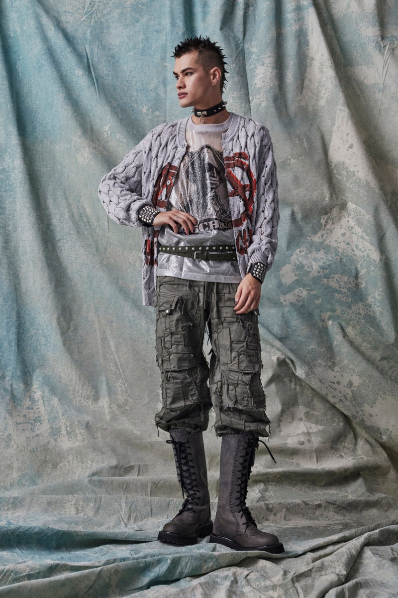 Moschino lookbook for Pre-Fall 2023