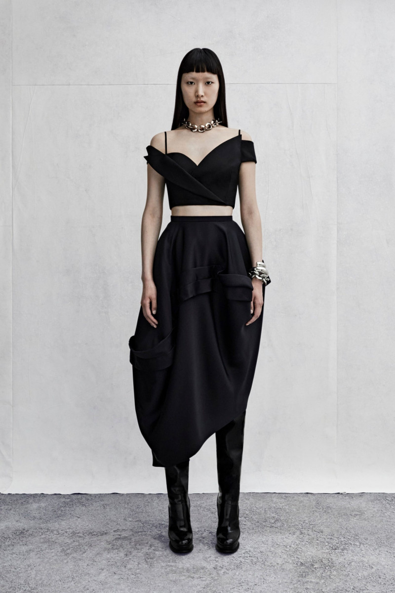 Alexander McQueen lookbook for Resort 2023
