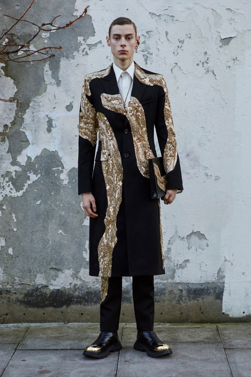 Alexander McQueen lookbook for Autumn/Winter 2021